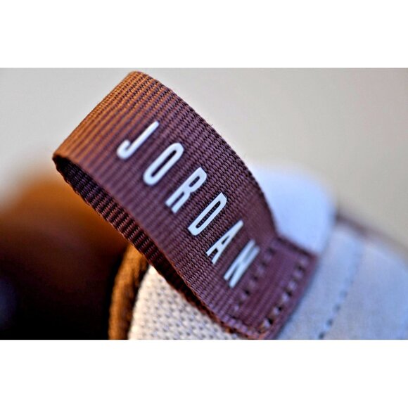 New! Size: 8.5 Women | Nike Jordan Max Aura 6 Legend Light Brown | FQ7943-200 - Picture 5 of 16